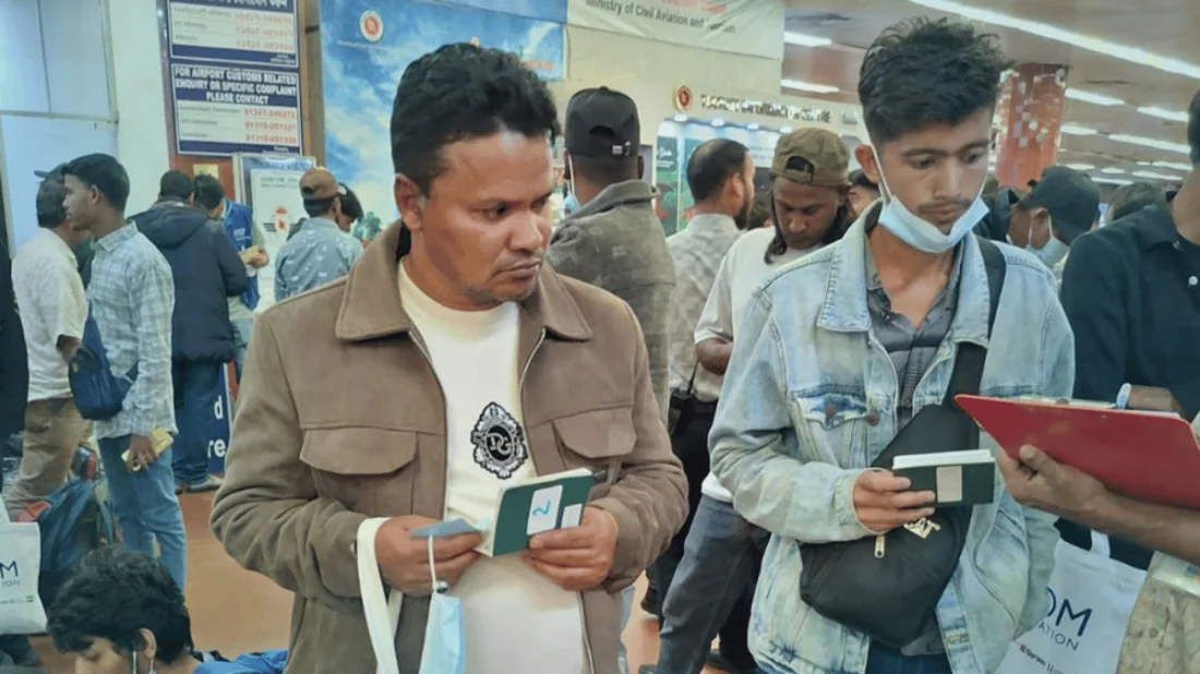 দেশে ফিরলেন লিবিয়ায় আটকে পড়া ১৭৪ বাংলাদেশি